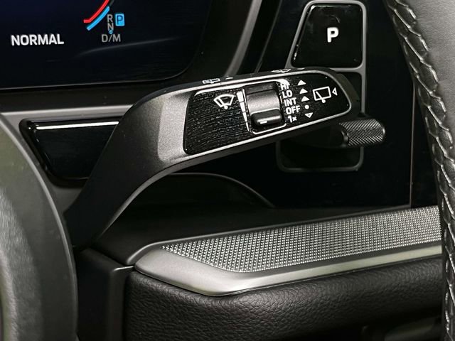 Certified 2025 Porsche Cayenne image 41