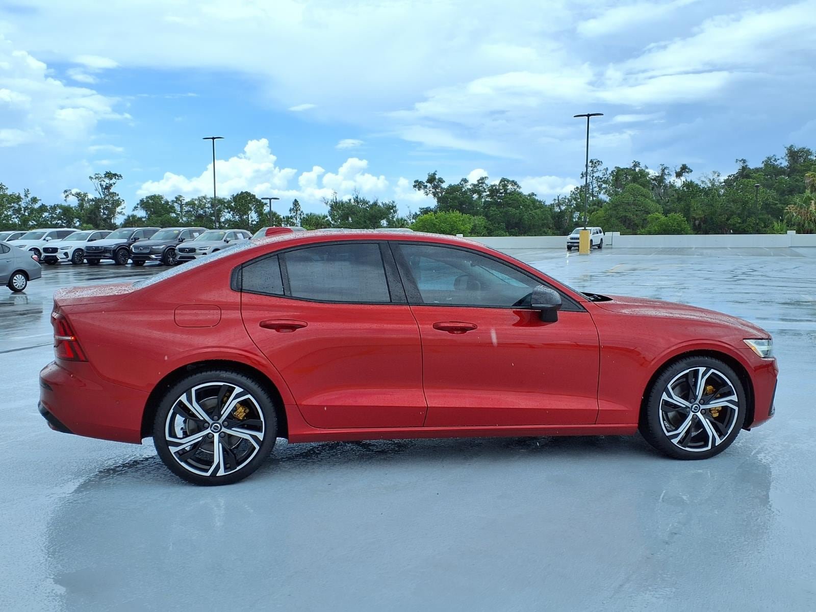 Certified 2024 Volvo S60 B5 Plus FWD image 8