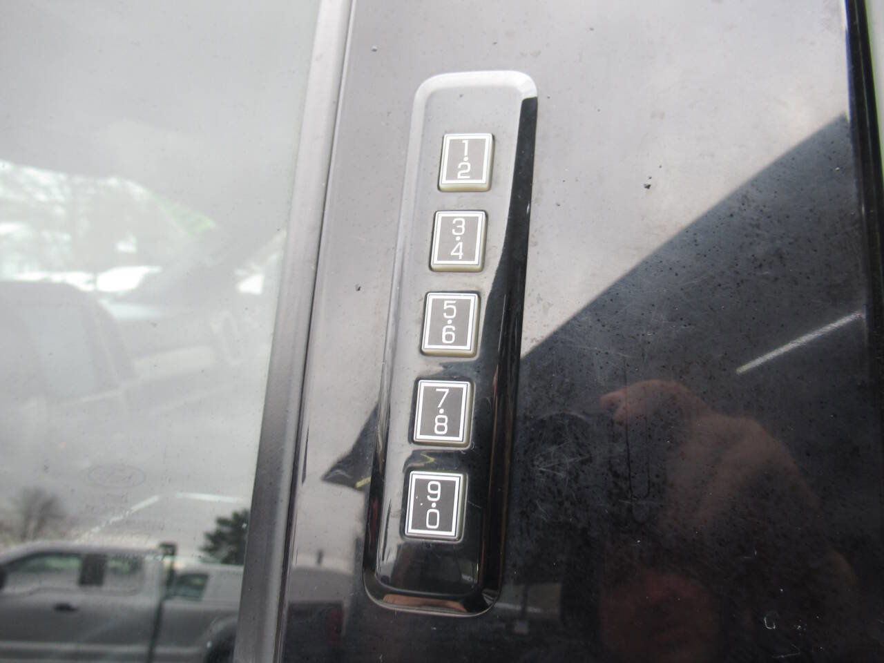 Used 2022 Ford F350 Platinum image 22