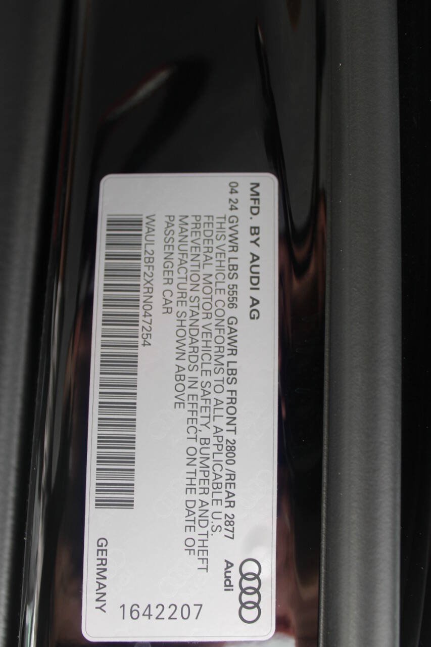 Used 2024 Audi A6 Premium Plus AWD/4WD image 17