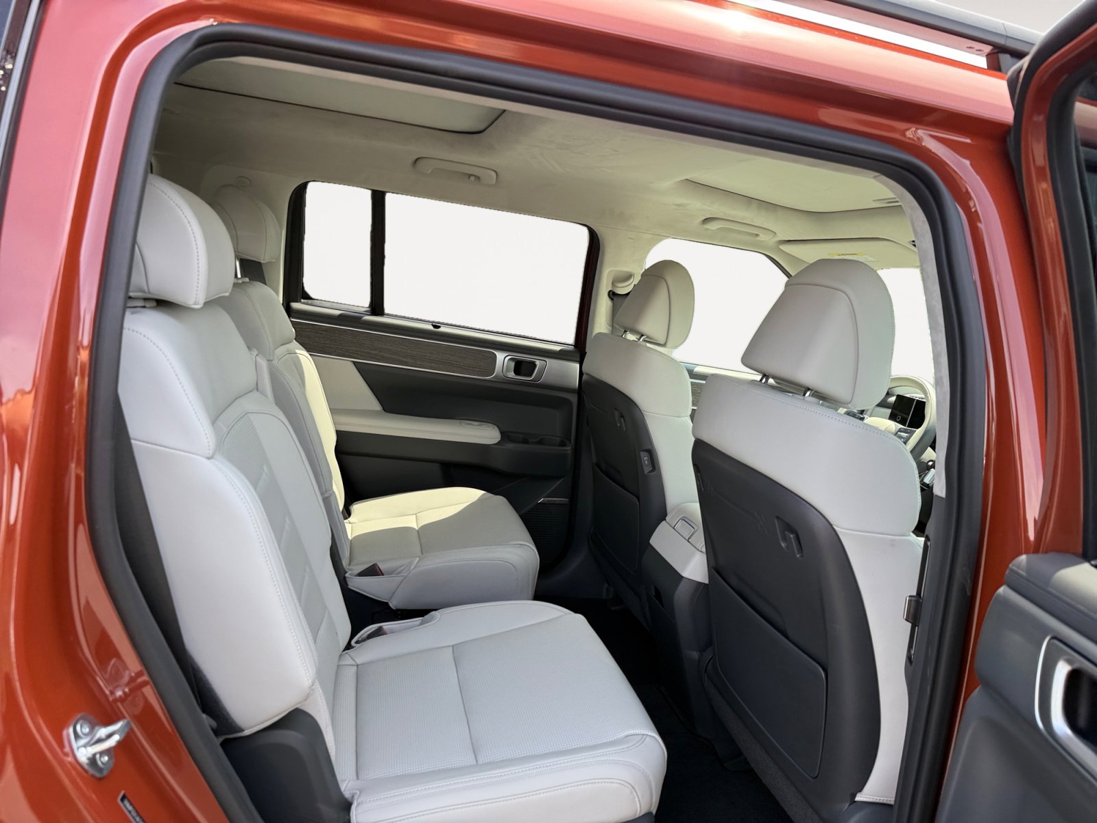 Used 2026 Hyundai Santa Fe Calligraphy AWD/4WD image 18