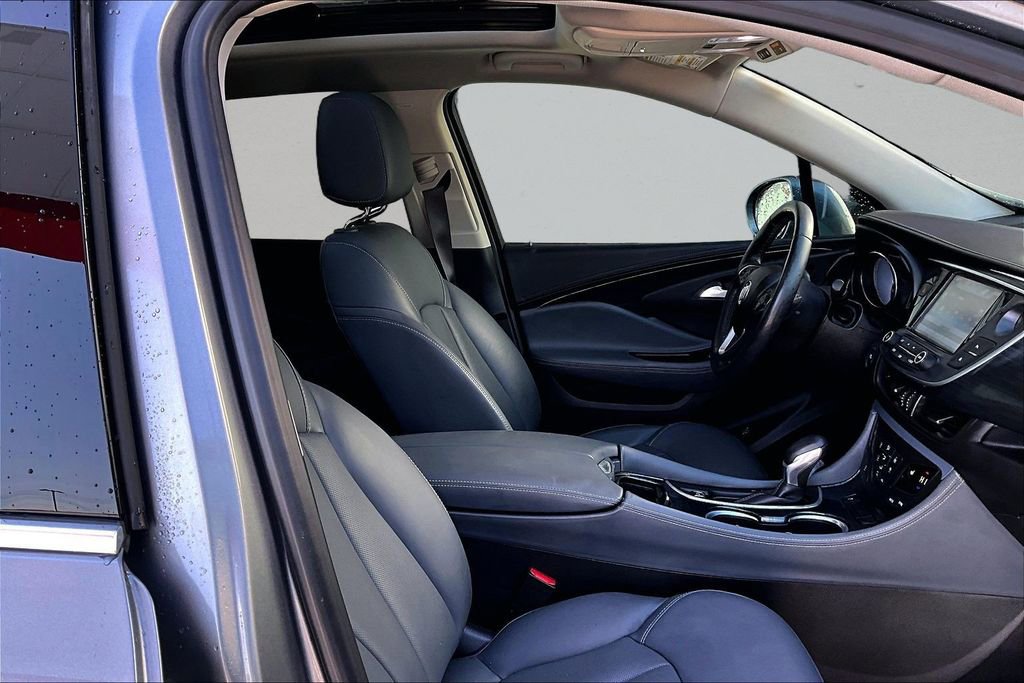Used 2020 Buick Envision Essence FWD image 29