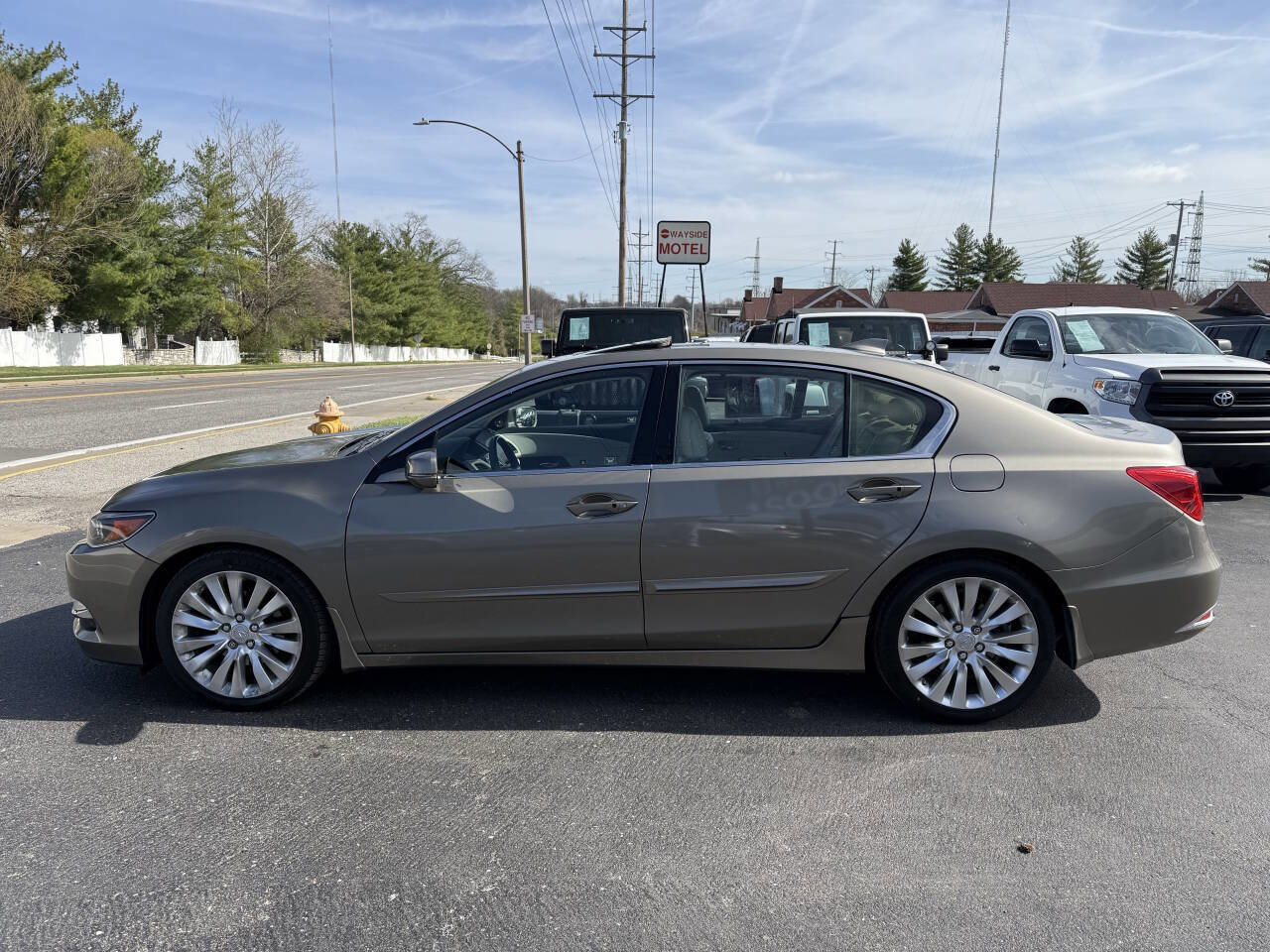 Used 2014 Acura RLX w/ Advance Package FWD image 3