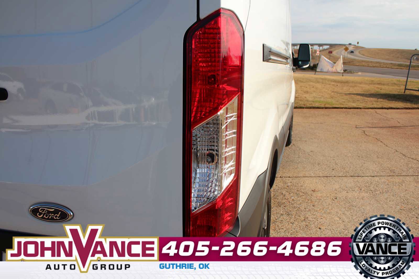 Used 2024 Ford Transit 250 148 Medium Roof image 12