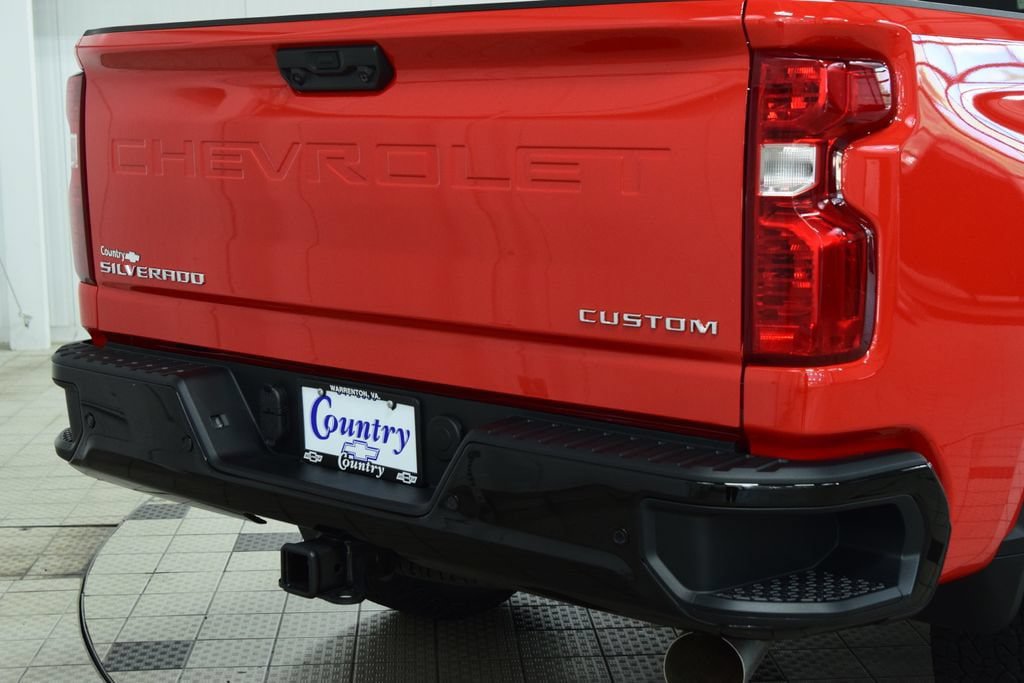 New 2026 Chevrolet Silverado 2500 Custom w/ Custom Value Package AWD/4WD image 23