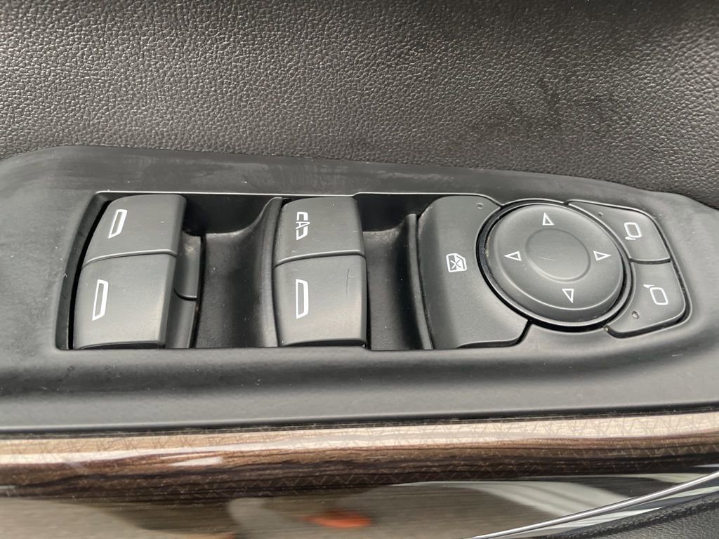 Used 2019 Chevrolet Silverado 1500 LT w/ All-Star Edition image 13