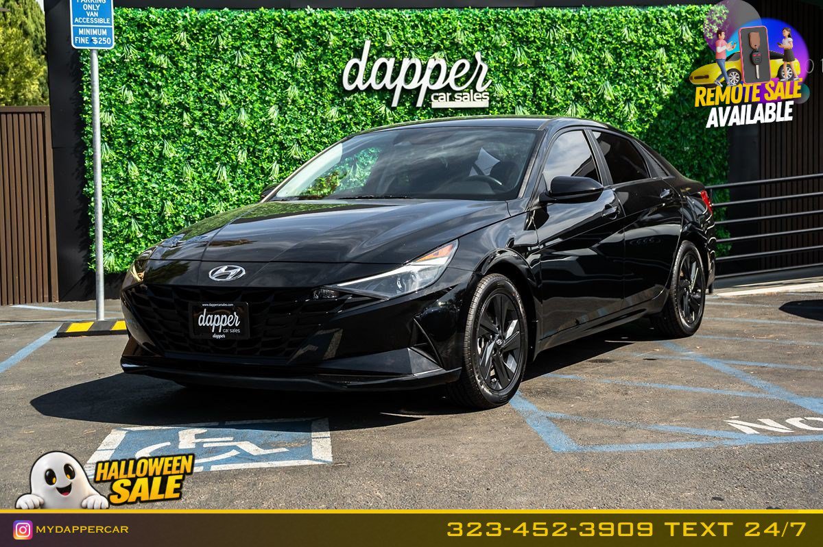 Used 2023 Hyundai Elantra Blue