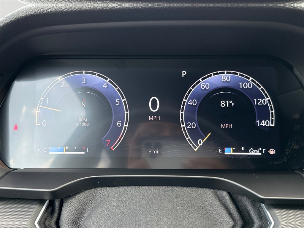 New 2025 Jeep Grand Cherokee Altitude image 29