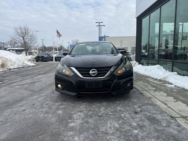 Used 2016 Nissan Altima 3.5 SR image 5