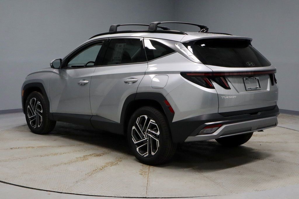 Certified 2025 Hyundai Tucson Limited image 10