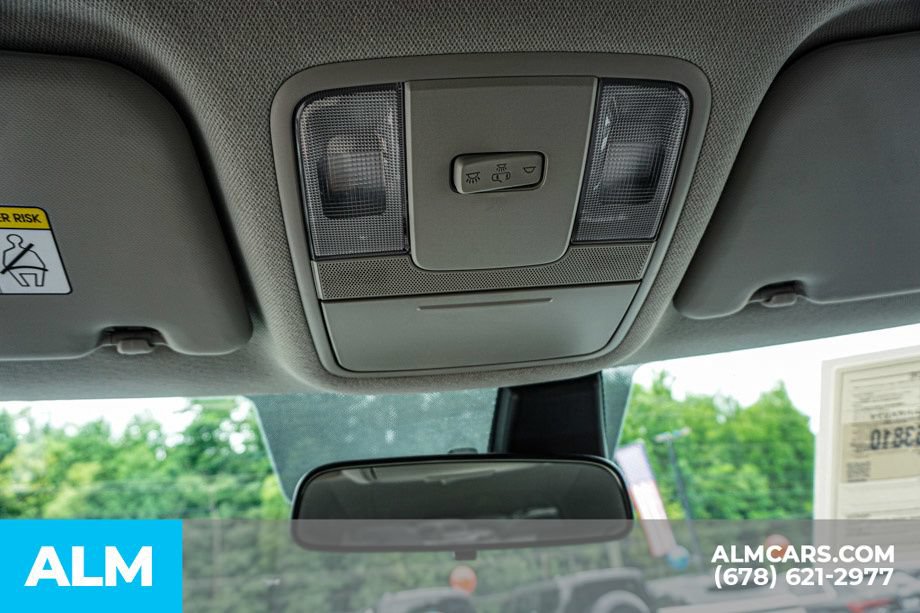 Used 2025 Kia Soul LX w/ LX Technology Package FWD image 33