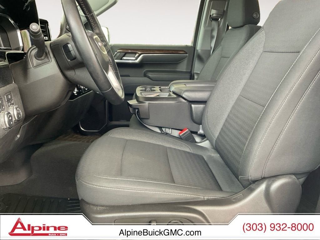 Used 2023 GMC Sierra 1500 Elevation image 9