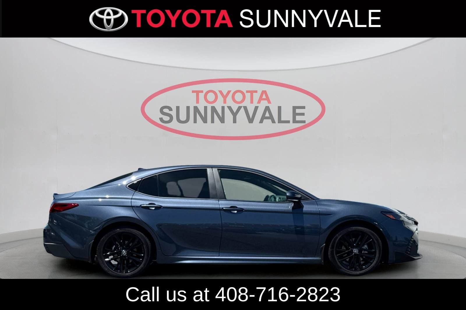 Used 2026 Toyota Camry SE w/ Multimedia Upgrade Package FWD image 9
