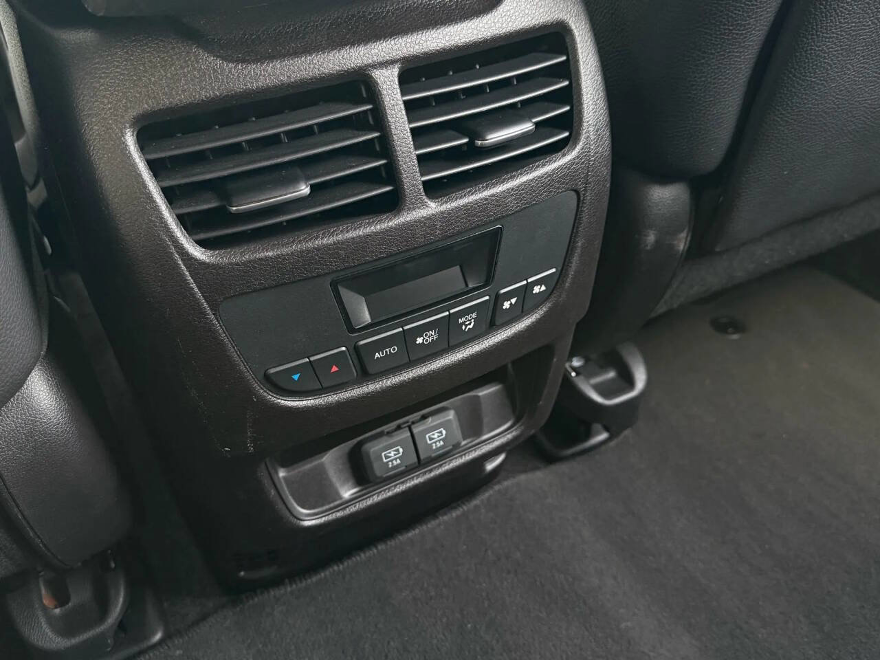 Used 2019 Acura MDX SH-AWD image 24