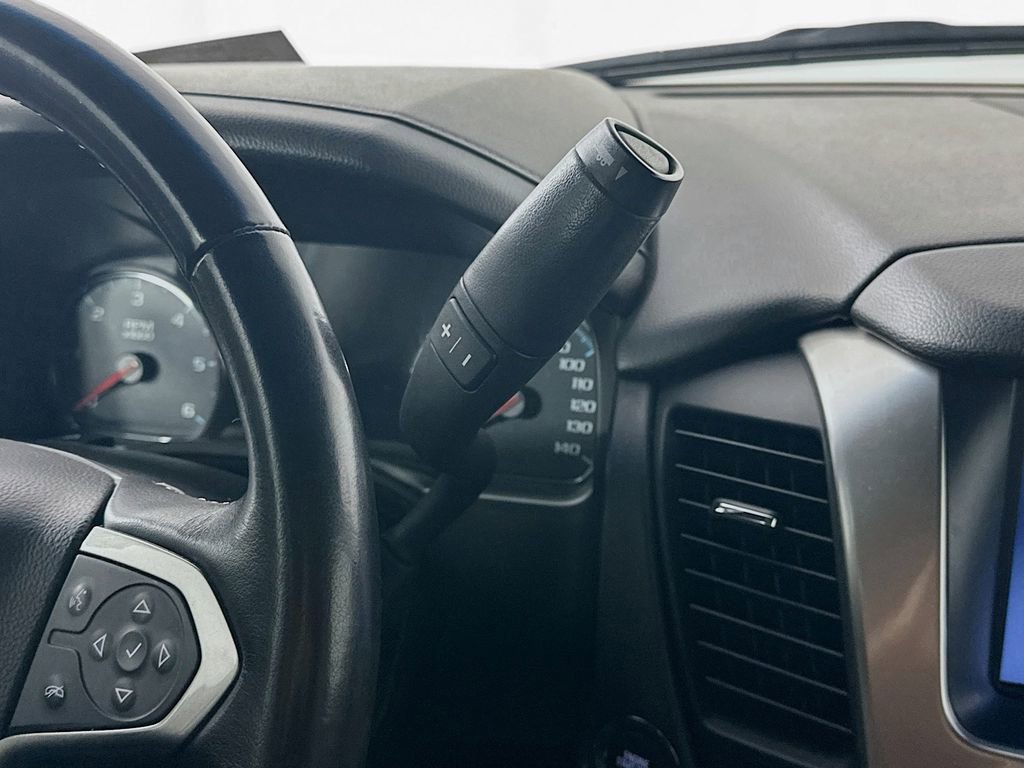 Used 2019 Chevrolet Tahoe Premier w/ Premier Plus Edition image 16