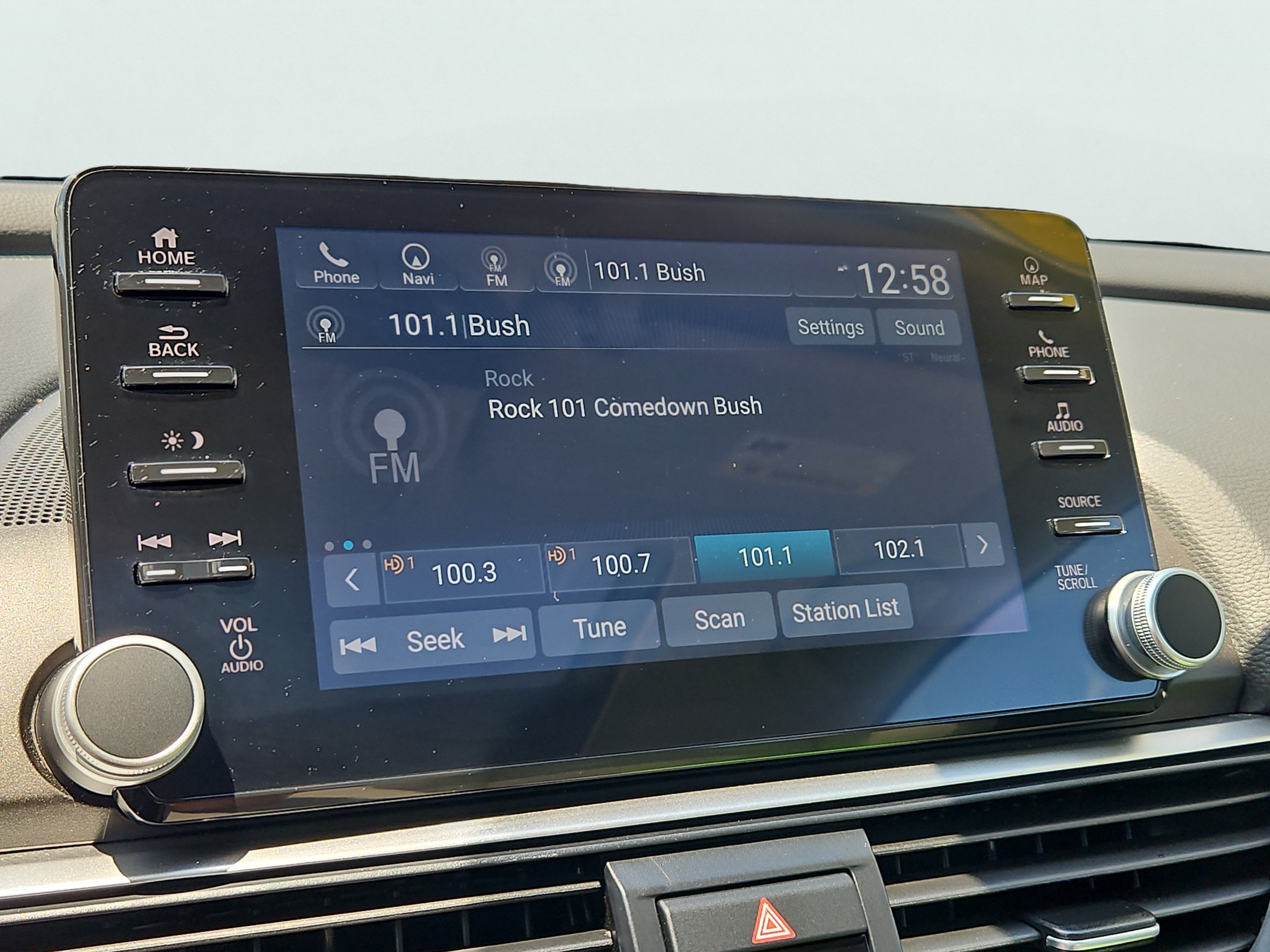 Certified 2021 Honda Accord Touring image 22