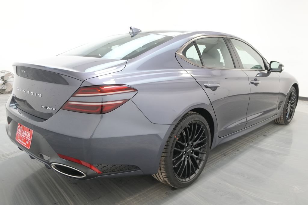 New 2026 Genesis G70 3.3T Prestige image 8