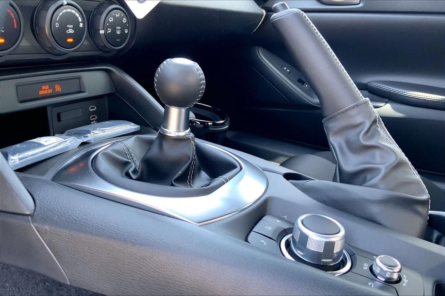 New 2026 MAZDA MX-5 Miata Sport RWD image 7