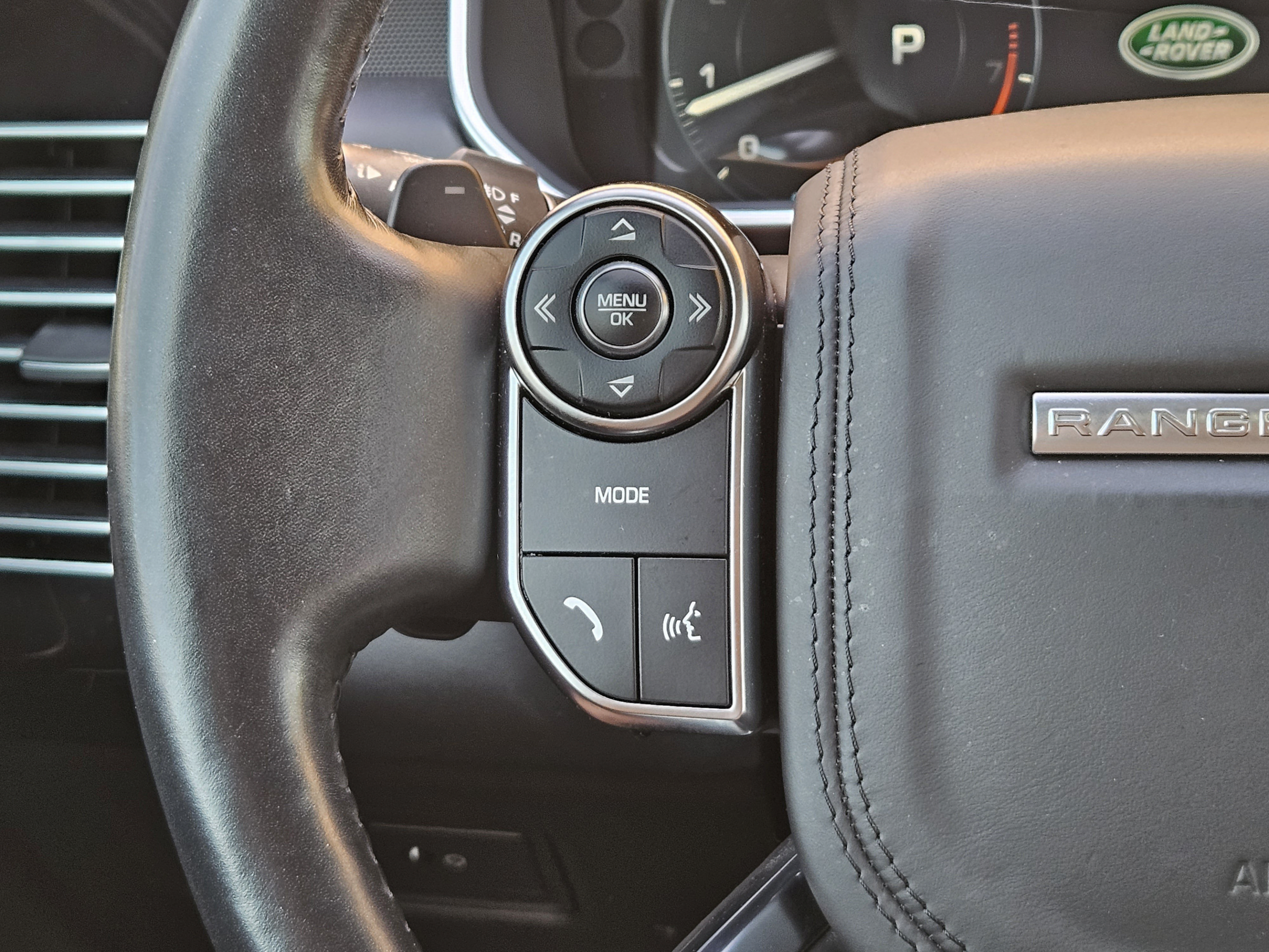 Used 2016 Land Rover Range Rover HSE AWD/4WD image 25
