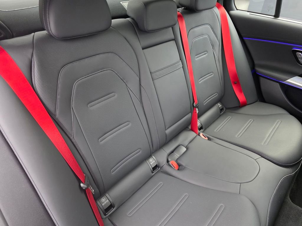 Used 2025 Mercedes-Benz E 53 AMG e 4MATIC Sedan image 24