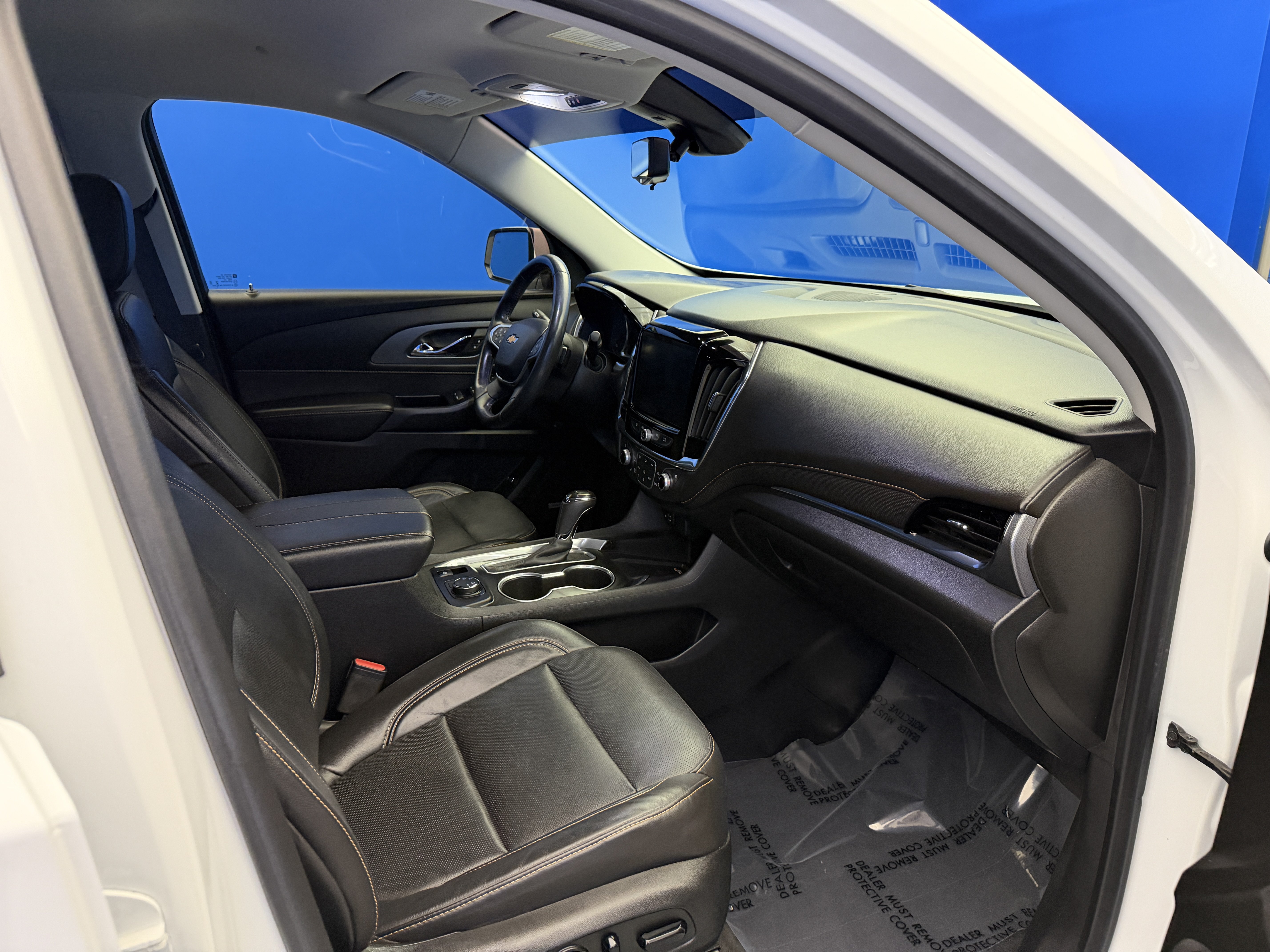 Used 2020 Chevrolet Traverse Premier AWD/4WD image 27