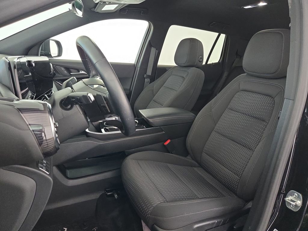 Used 2025 Chevrolet Equinox LT image 25