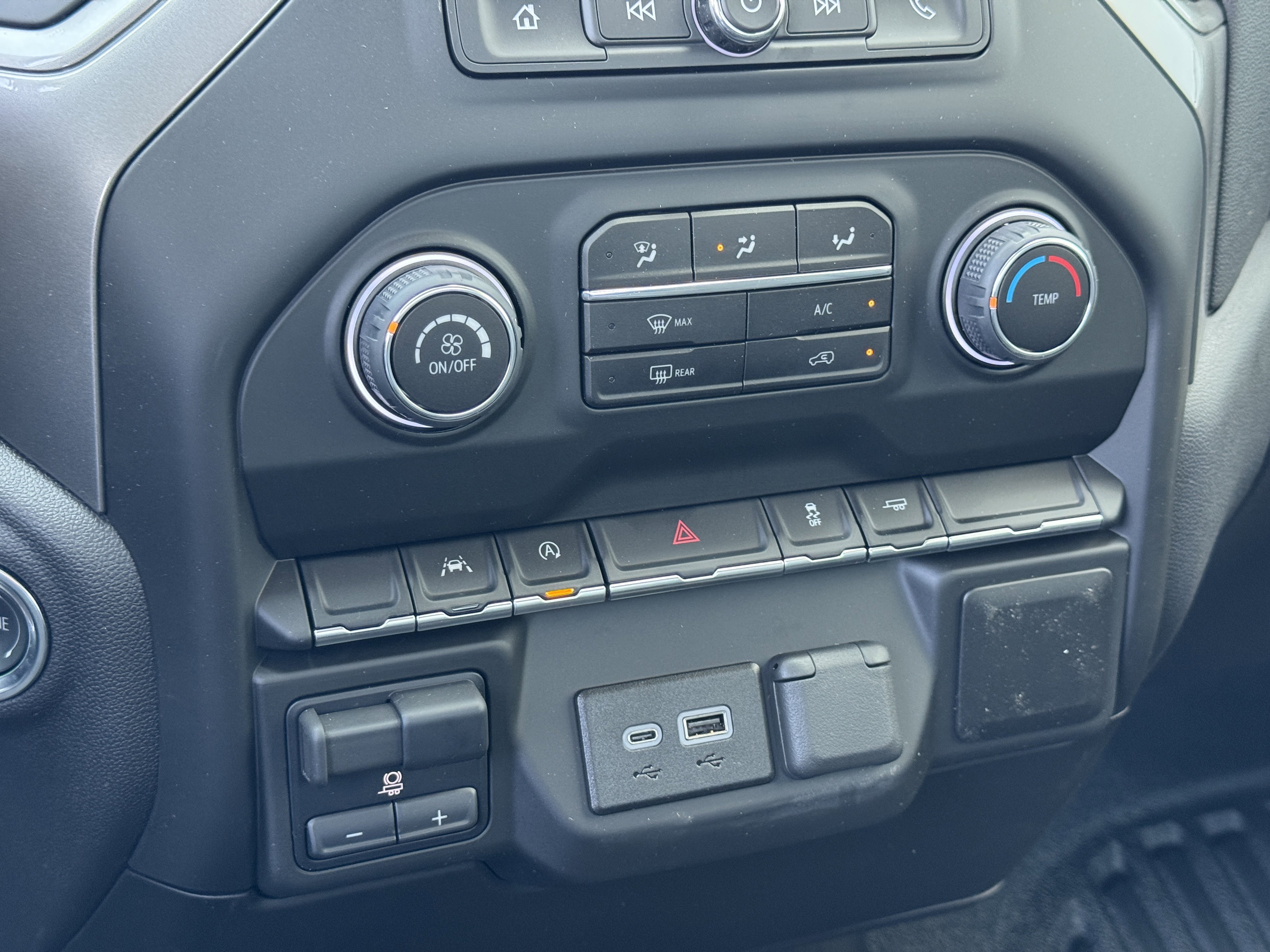 New 2026 Chevrolet Silverado 1500 W/T w/ WT Value Package image 18