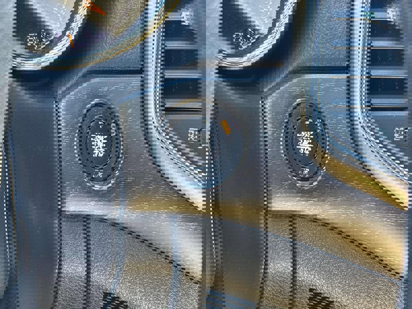 Certified 2017 Jeep Grand Cherokee Altitude image 27