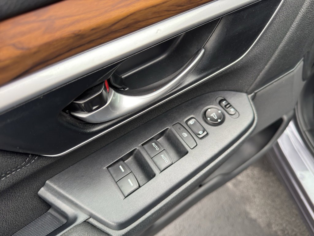 Used 2019 Honda CR-V EX image 11