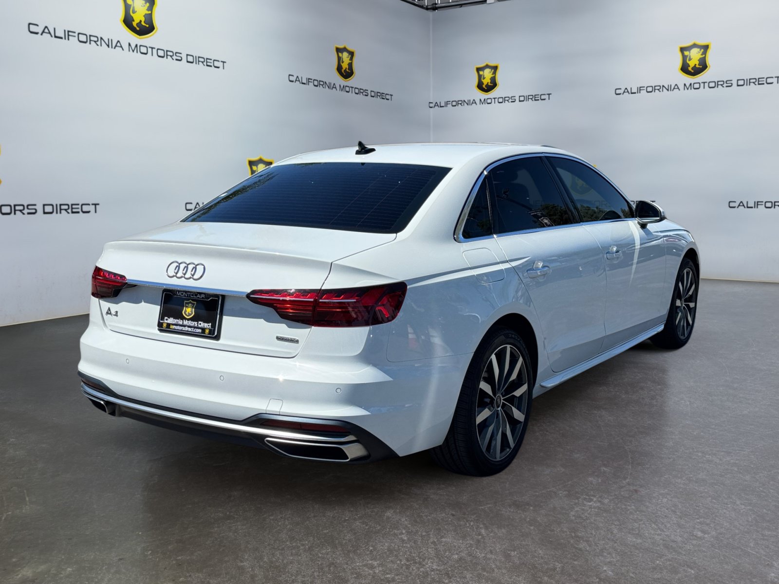 Used 2021 Audi A4 2.0T Premium w/ Convenience Package AWD/4WD image 5