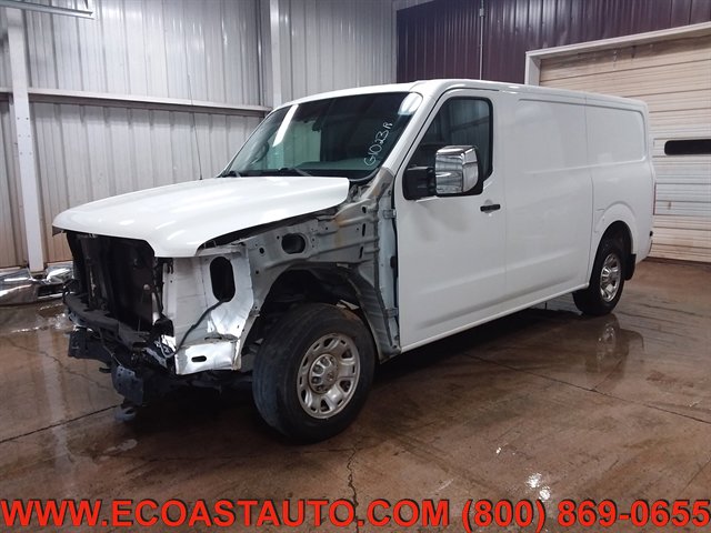 Used 2015 Nissan NV 2500 SV image 2