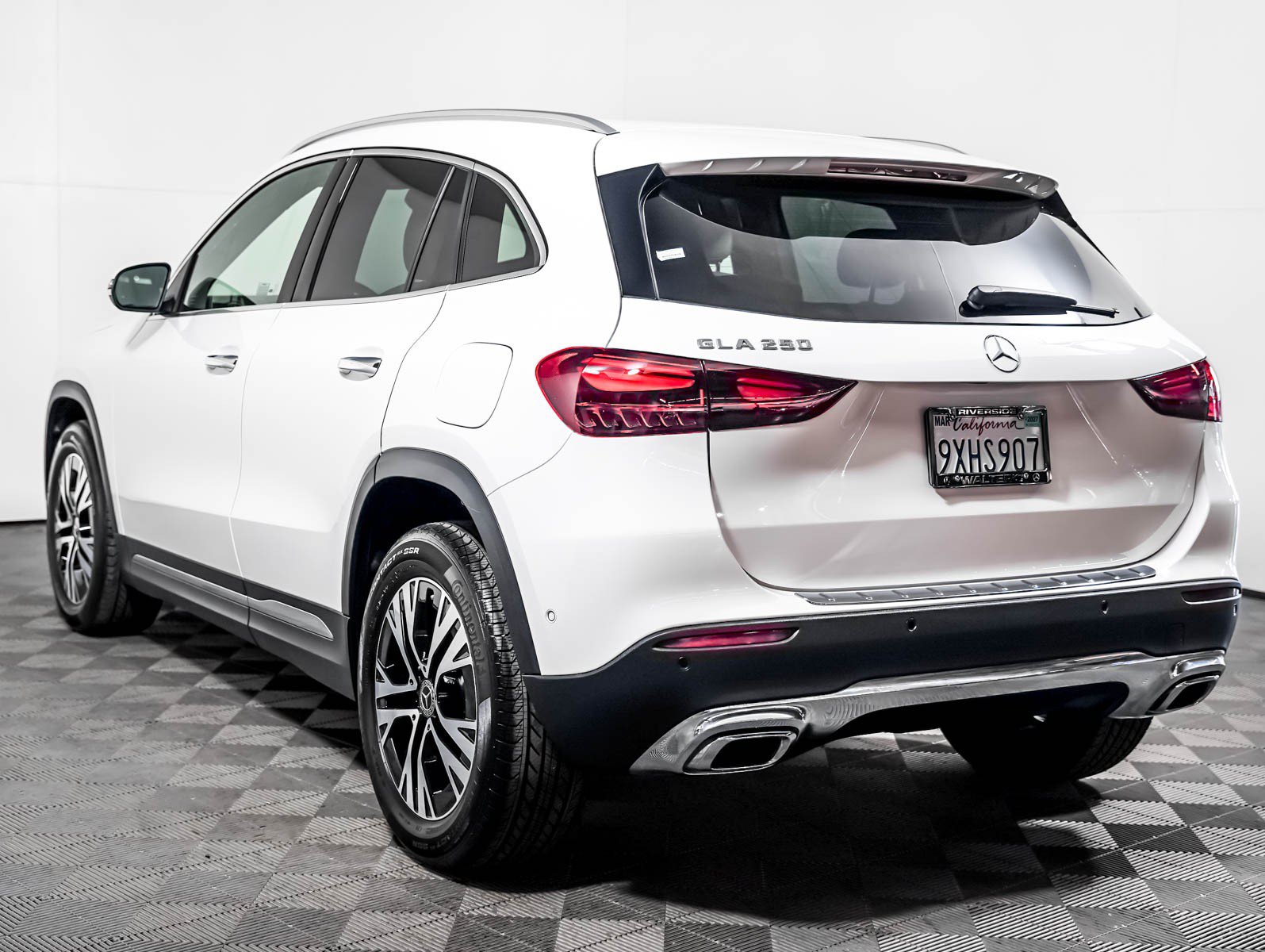 Certified 2026 Mercedes-Benz GLA 250 image 2