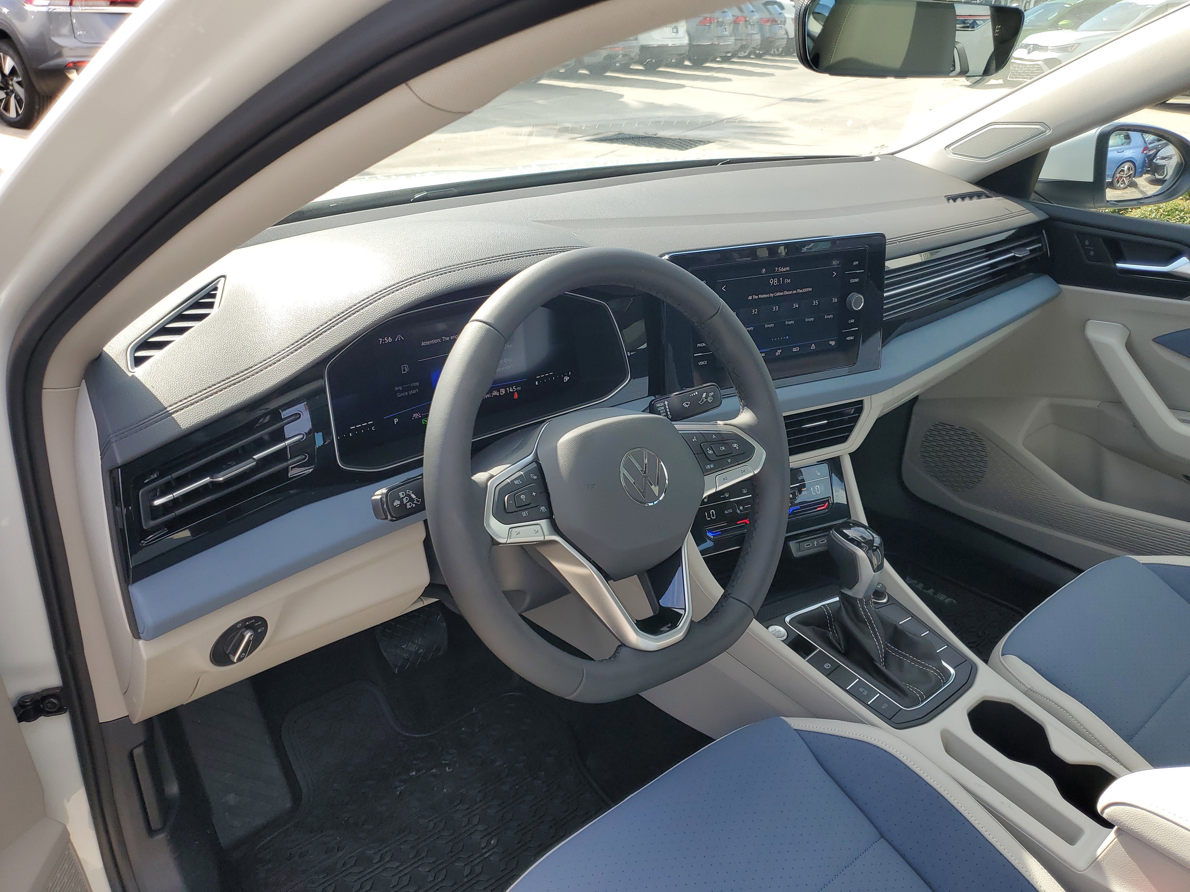 New 2025 Volkswagen Jetta SE image 15