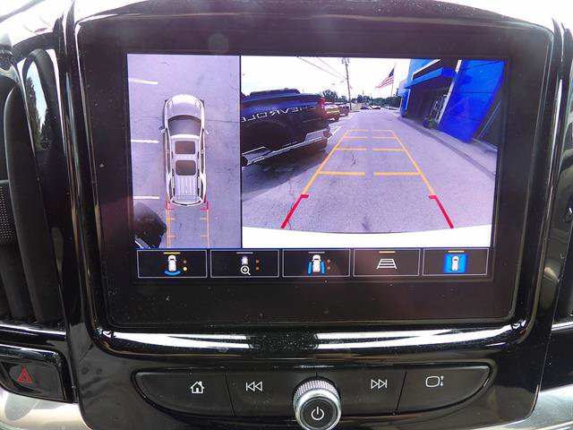 Certified 2022 Chevrolet Traverse LT w/ LT Premium Package FWD image 22