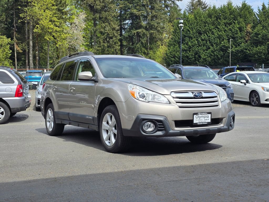 Used 2014 Subaru Outback 2.5i Premium w/ Moonroof Package