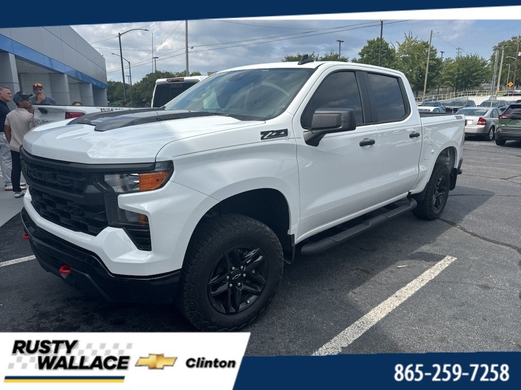 Used 2026 Chevrolet Silverado 1500 Custom Trail Boss w/ LPO, Dark Essentials Package