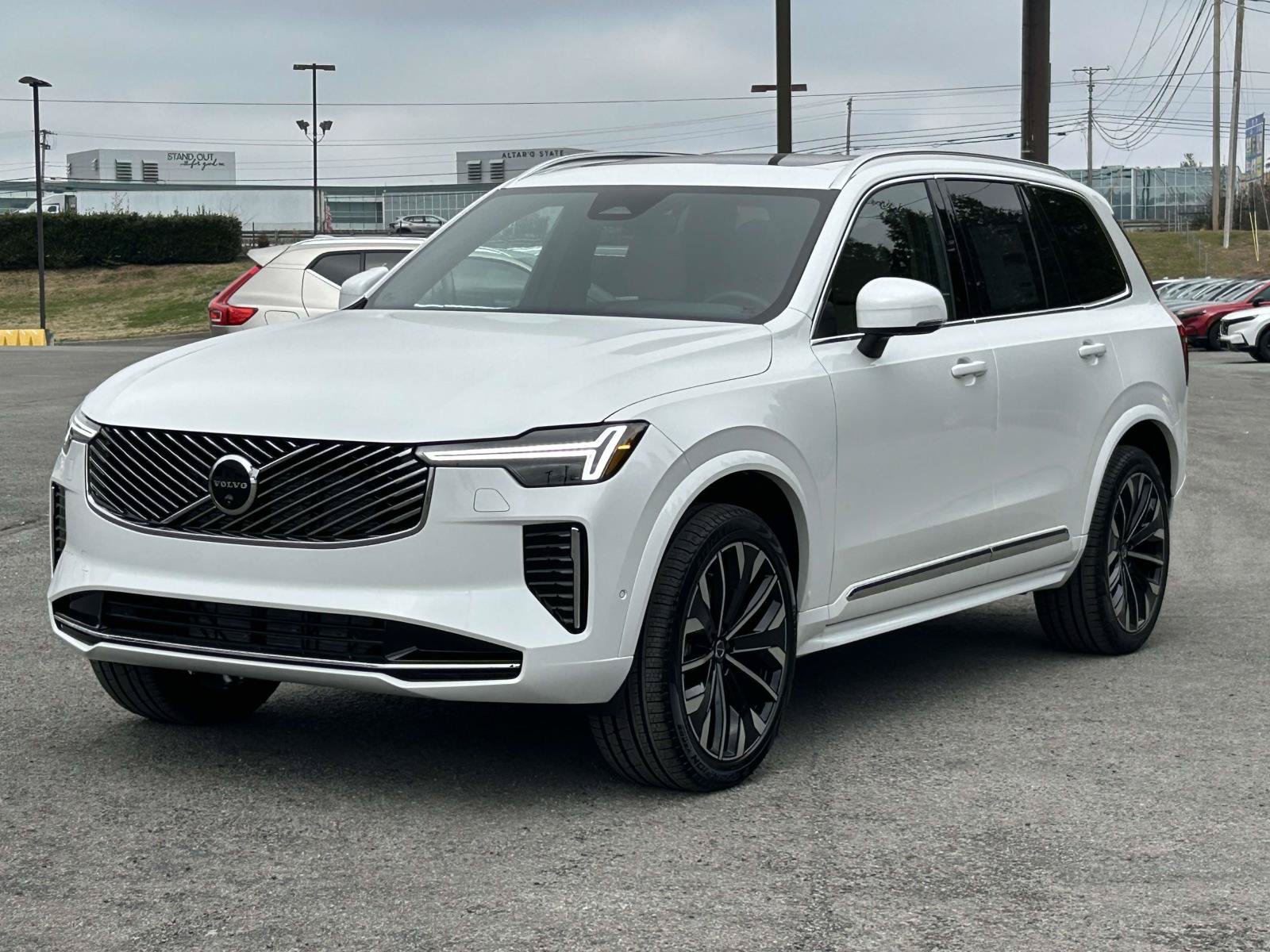 New 2026 Volvo XC90 B6 Plus w/ Protection Package Premier AWD/4WD image 7