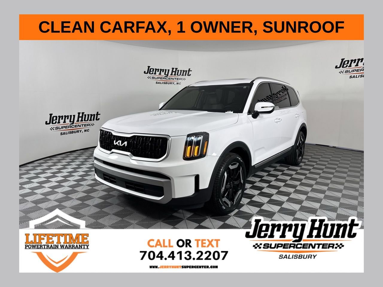 Used 2024 Kia Telluride EX w/ EX Captain's Chair Package image 1