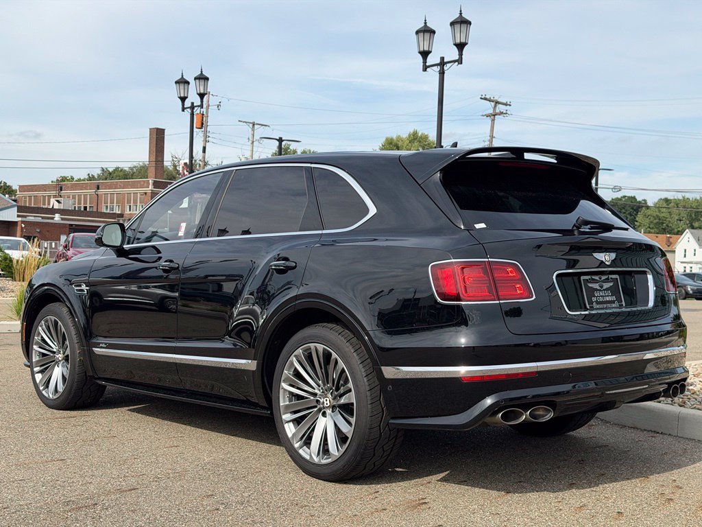 Used 2020 Bentley Bentayga Speed AWD/4WD image 3
