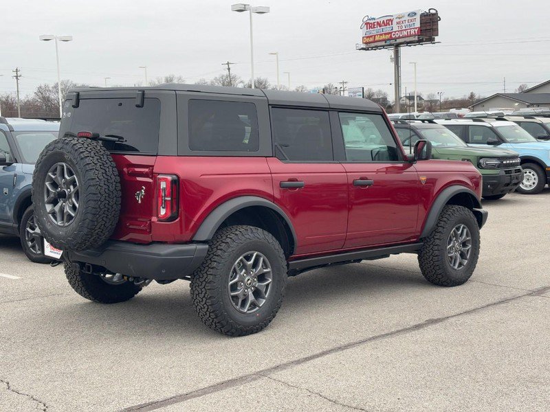 New 2025 Ford Bronco Badlands AWD/4WD image 3