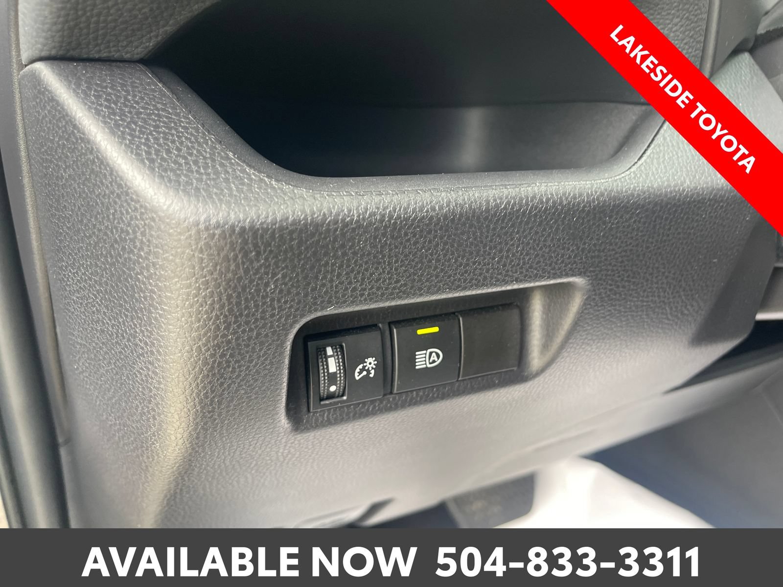 Certified 2025 Toyota RAV4 XLE FWD image 27