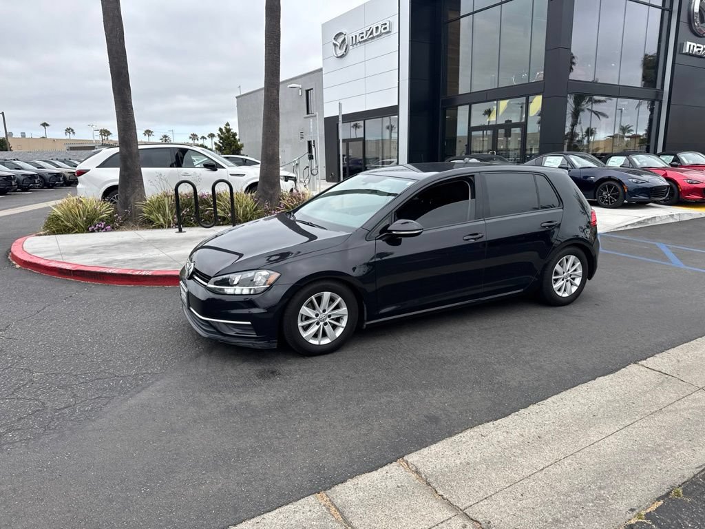 Used 2019 Volkswagen Golf 4-Door FWD image 7
