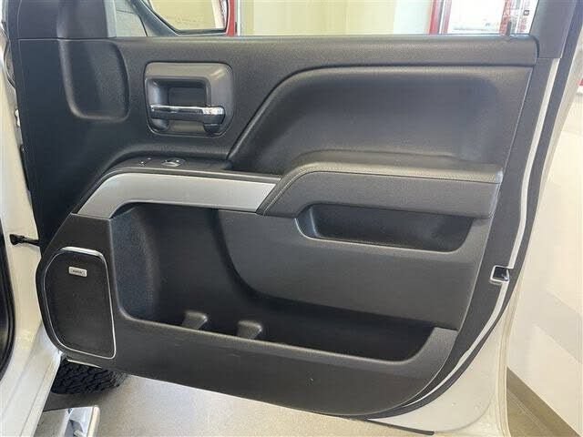 Used 2015 Chevrolet Silverado 2500 LTZ AWD/4WD image 14