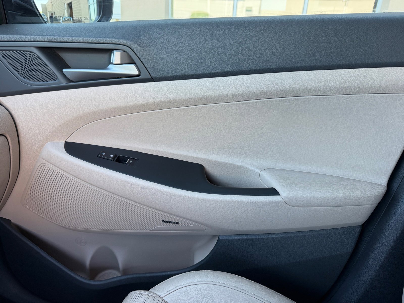 Used 2017 Hyundai Tucson Limited FWD image 16