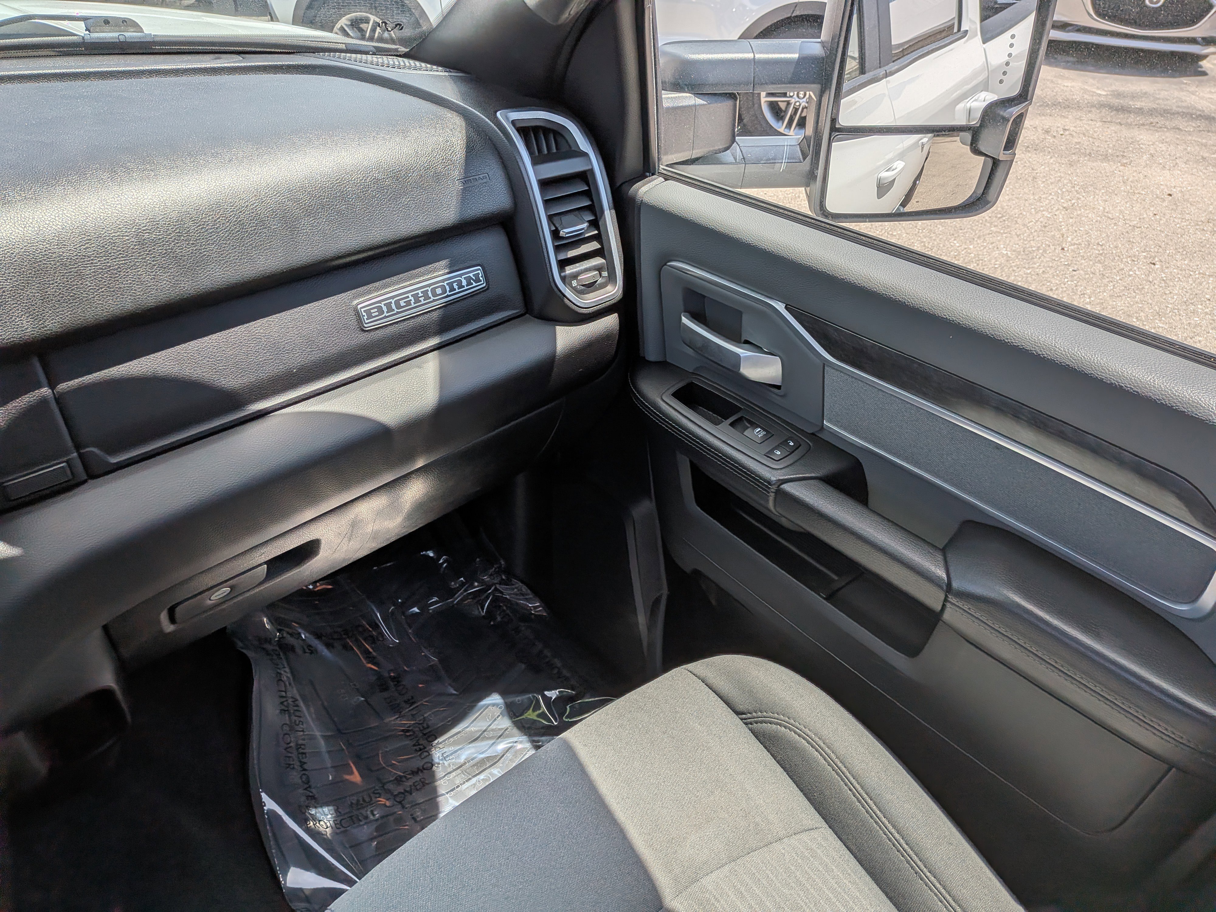 Used 2022 RAM 2500 Big Horn w/ Level A Equipment Group AWD/4WD image 17