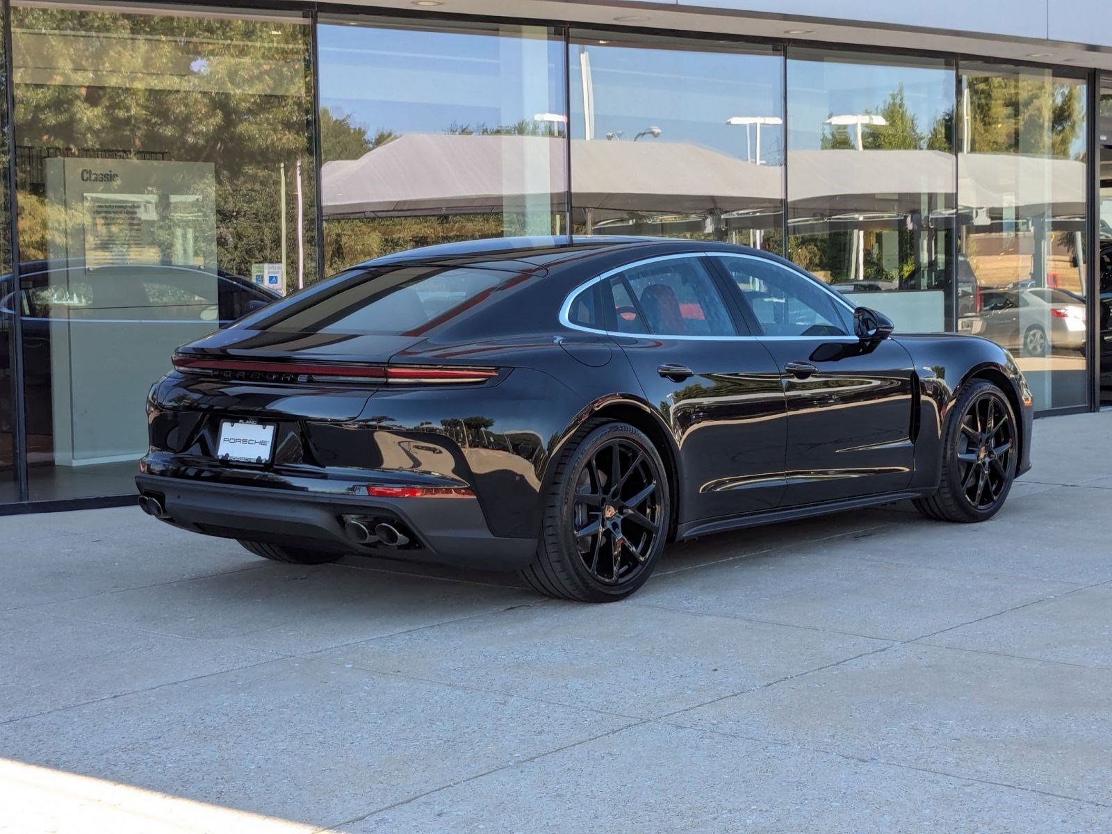 New 2026 Porsche Panamera image 9