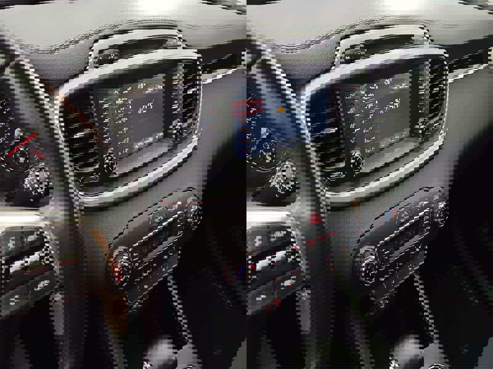 Used 2019 Kia Sorento LX w/ Option Group 020 image 27