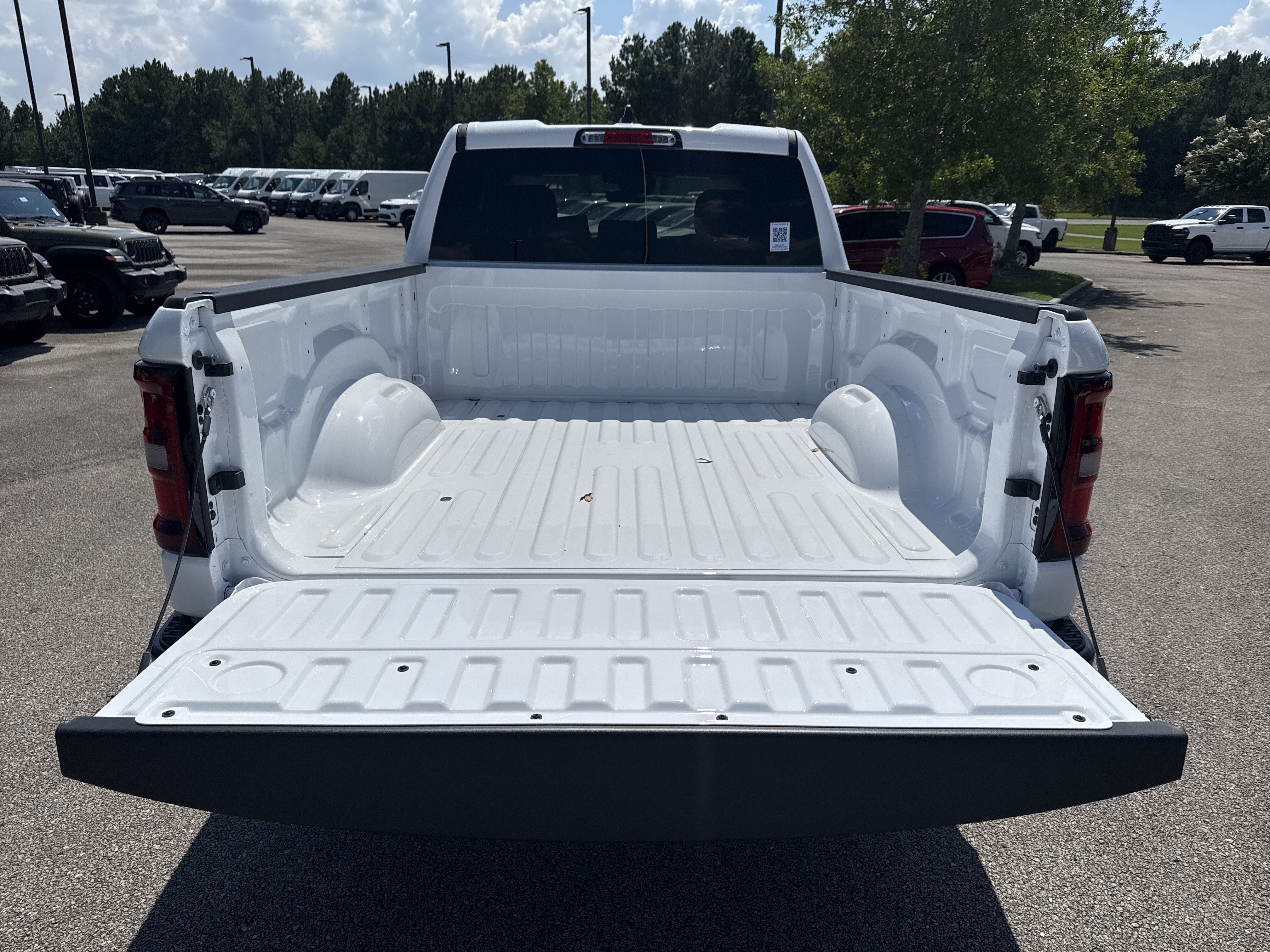 New 2026 RAM 1500 Tradesman AWD/4WD image 19