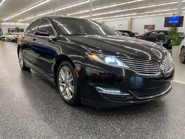 Used 2014 Lincoln MKZ AWD w/ Equipment Group 102A Reserve image 2
