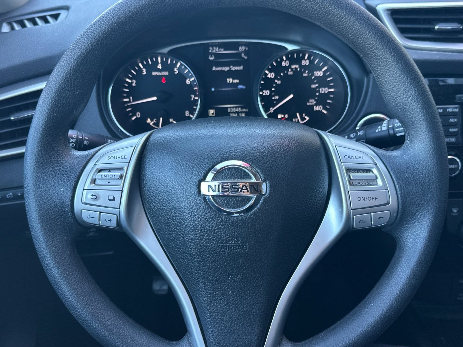Used 2014 Nissan Rogue SV w/ SV Premium Package FWD image 22